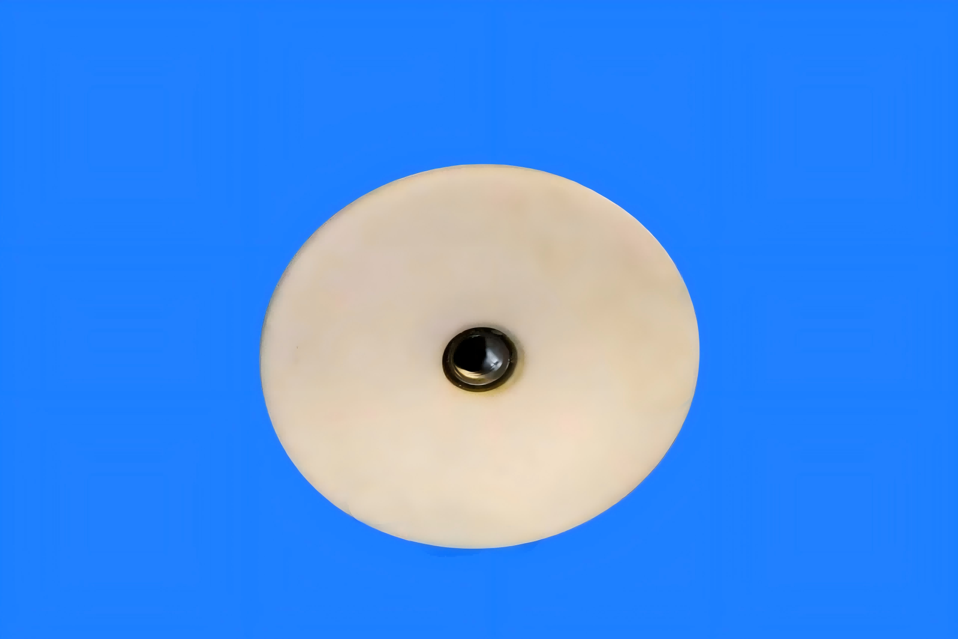 كرة عازلة من السيراميك مصنوعة من أكسيد الألومينا بنسبة 99% (AL2O3) لأنظمة الطاقة ذات الجهد العالي