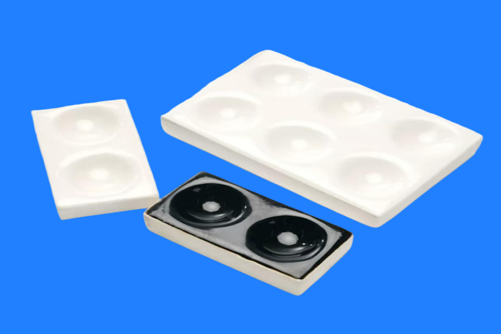 White Glazed Finished Al2O3 Porcelain Reaction Spot Plate for High-precision micro-scale Chemical Experiments